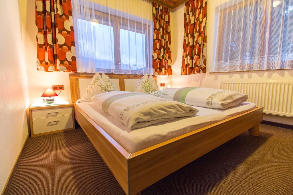 Pension Schweizerhof Waidring Værelse billede